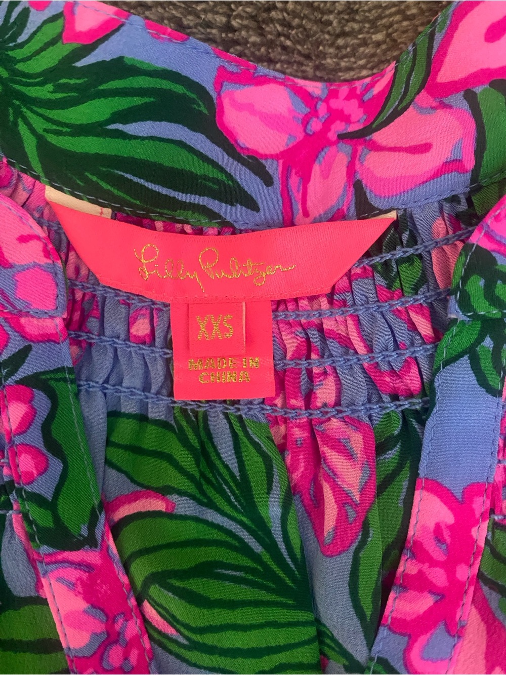 Lilly Pulitzer Elsa Silk Pink safari Tropical Floral Blouse XXS - Picture 2 of 5